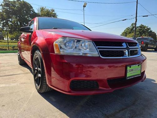 Redline 2 Pearl Coat 2013 Dodge Avenger SE