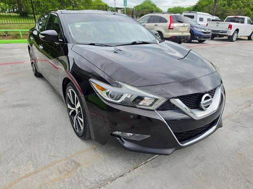 Black 2017 Nissan Maxima 3.5 SL