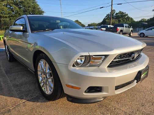 2012 Ford Mustang V6 Premium