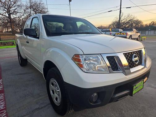 2017 Nissan Frontier S