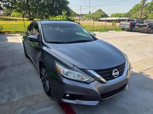 Gun Metallic 2016 Nissan Altima 2.5 SL