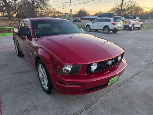 2006 Ford Mustang GT Premium