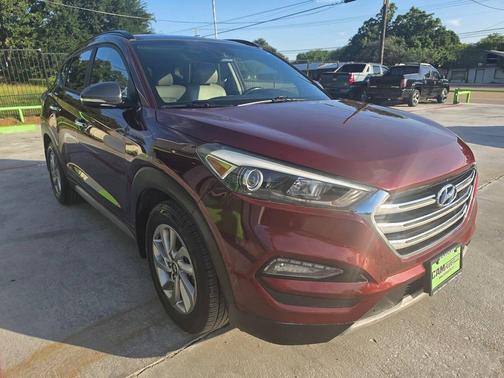 Gemstone Red 2018 Hyundai TUCSON Value