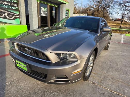 2014 Ford Mustang V6 Premium