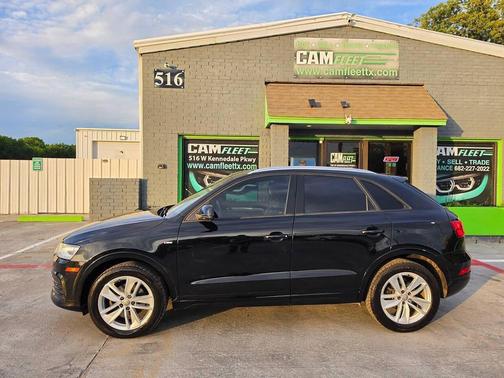 Mythos Black Metallic 2018 Audi Q3 2.0T Premium