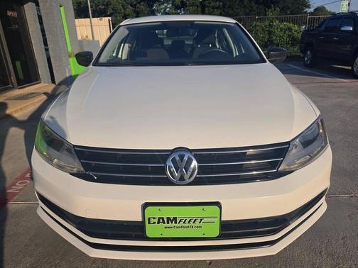 Pure White 2016 Volkswagen Jetta 1.4T S w/Technology