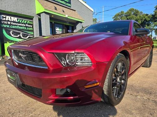 2014 Ford Mustang V6