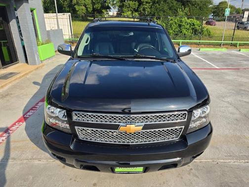Black 2012 Chevrolet Avalanche 1500 LTZ