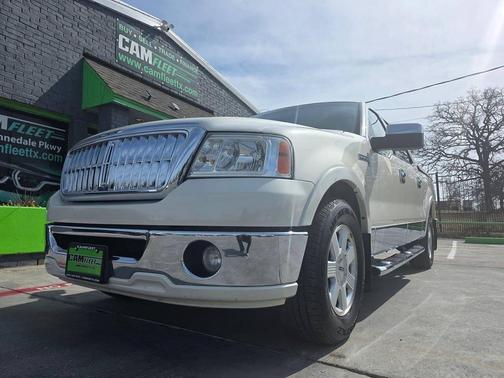 2008 Lincoln Mark LT Base 4dr SuperCrew 5.5 ft. SB