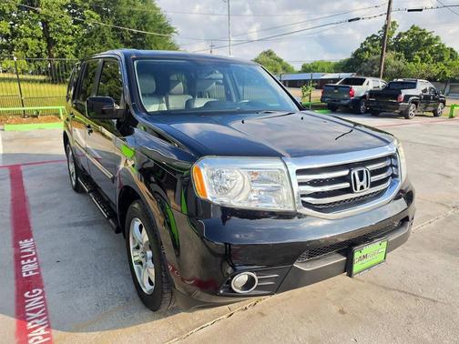 Crystal Black Pearl 2014 Honda Pilot EX