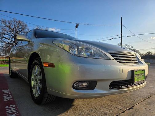 2004 Lexus ES 330 Base
