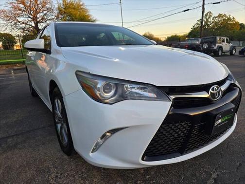 2017 Toyota Camry XLE