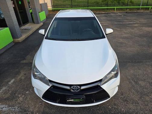 2017 Toyota Camry XLE