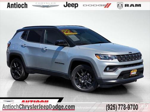 2022 Jeep Compass Altitude FWD