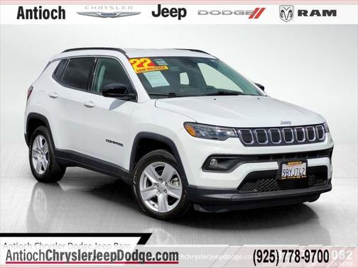 2022 Jeep Compass Latitude FWD