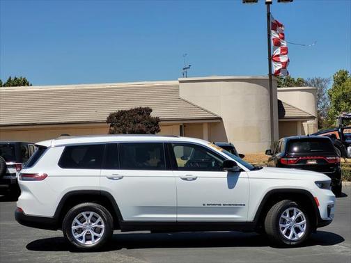2022 Jeep Grand Cherokee L Limited 4x4