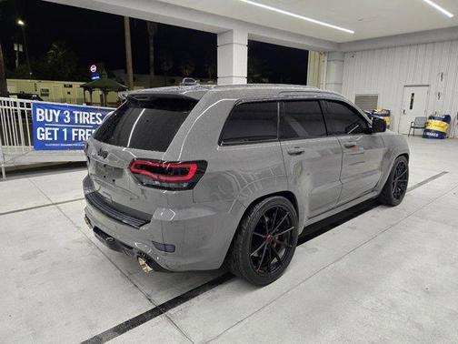 2020 Jeep Grand Cherokee SRT
