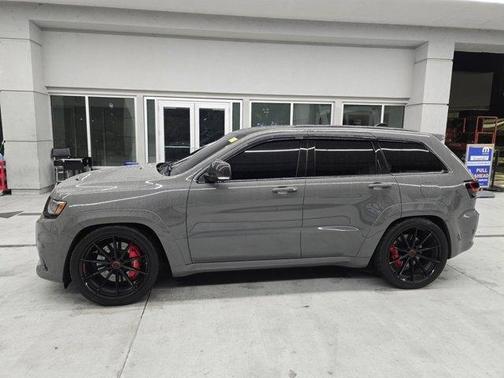 2020 Jeep Grand Cherokee SRT
