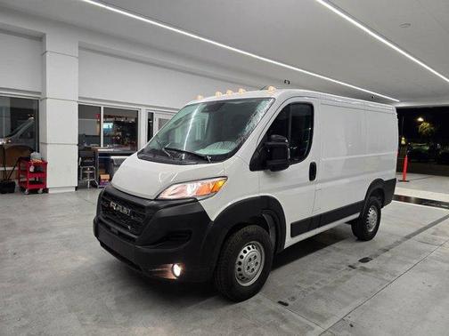 Bright White Clearcoat 2026 RAM ProMaster 1500 Low Roof