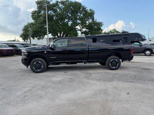 Diamond Black 2026 RAM 3500 Laramie