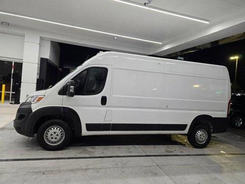 Bright White Clearcoat 2025 RAM ProMaster 2500 High Roof