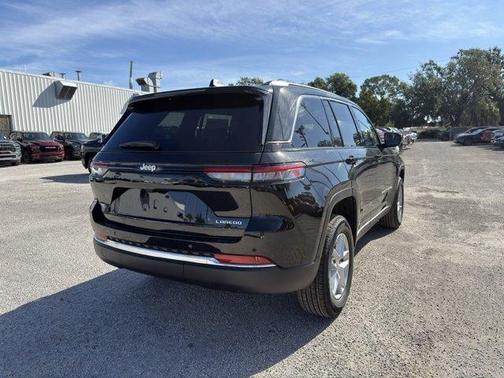 2025 Jeep Grand Cherokee Laredo X
