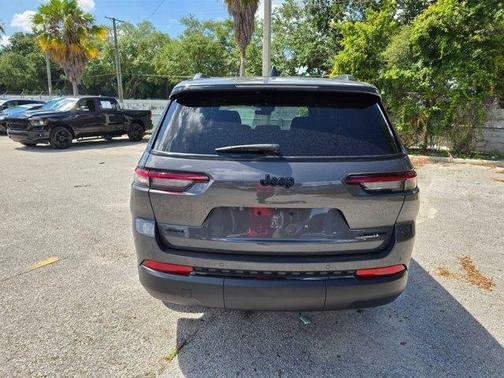 Metallic 2025 Jeep Grand Cherokee L Limited