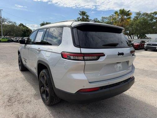 Silver Zynith 2021 Jeep Grand Cherokee L Laredo