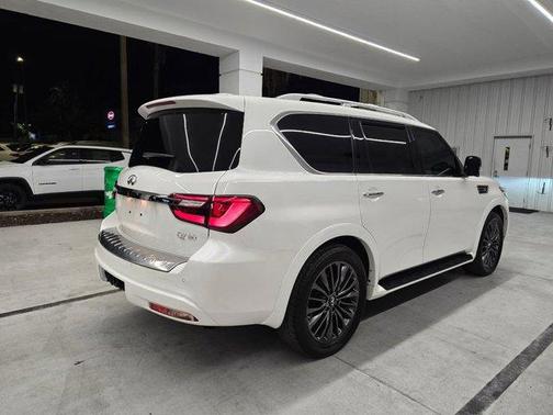 Moonstone White 2024 INFINITI QX80 SENSORY