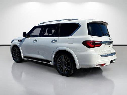 Moonstone White 2024 INFINITI QX80 SENSORY