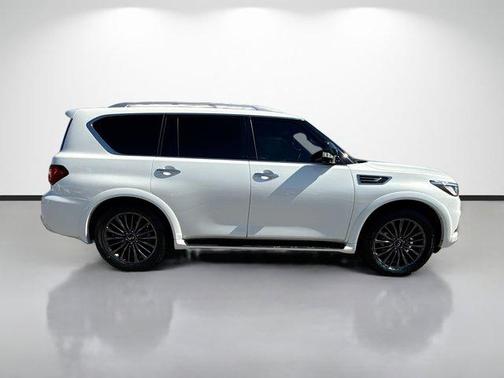 Moonstone White 2024 INFINITI QX80 SENSORY