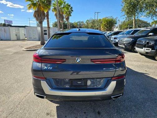 2021 BMW X6 sDrive40i