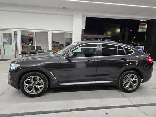 2023 BMW X4 xDrive30i