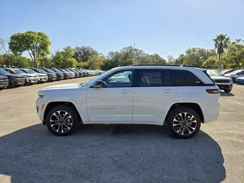 2025 Jeep Grand Cherokee Overland
