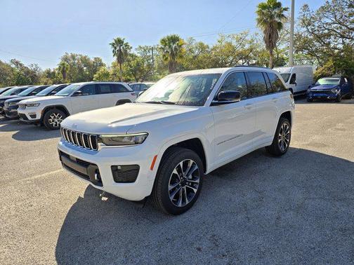2025 Jeep Grand Cherokee Overland