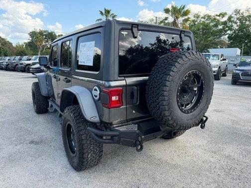 Granite Crystal Clearcoat Metallic 2018 Jeep Wrangler Unlimited Sahara