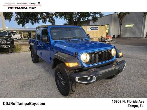 2025 Jeep Gladiator Sport