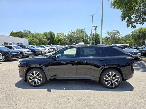 2025 Jeep Wagoneer S Limited