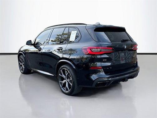2021 BMW X5 M50i
