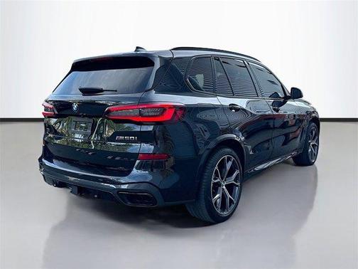 2021 BMW X5 M50i