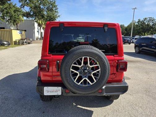 2025 Jeep Wrangler Sahara