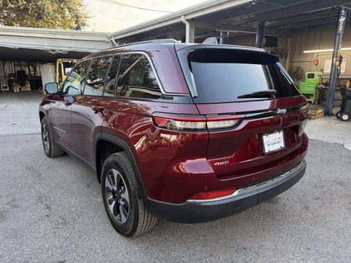 2024 Jeep Grand Cherokee 4xe Base