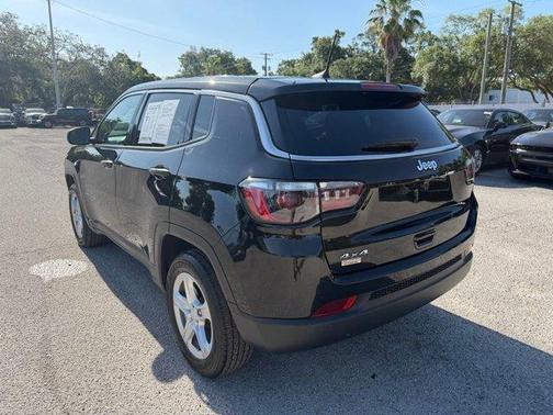 Diamond Black 2023 Jeep Compass Sport