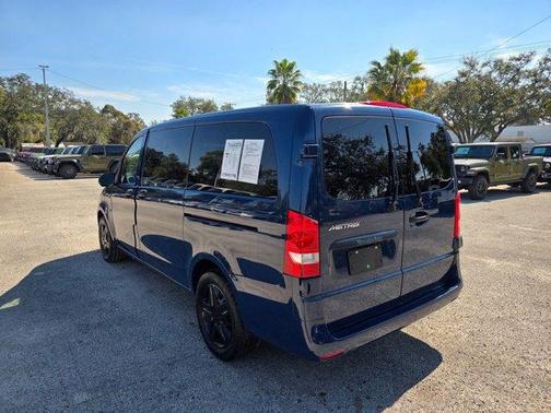 2023 Mercedes-Benz Metris Base