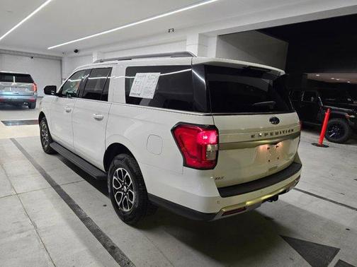Oxford White 2024 Ford Expedition Max XLT