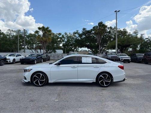 White 2022 Honda Accord Sport SE