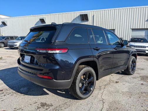 2025 Jeep Grand Cherokee Limited X