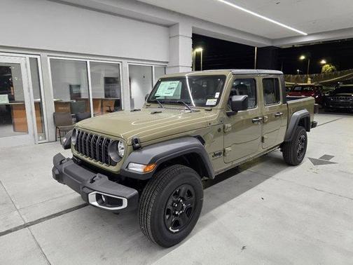 2025 Jeep Gladiator Sport