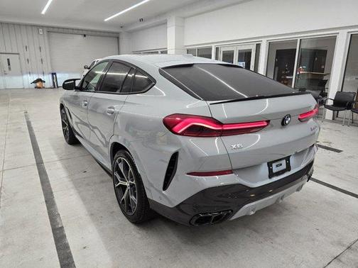 2026 BMW X6 M60i