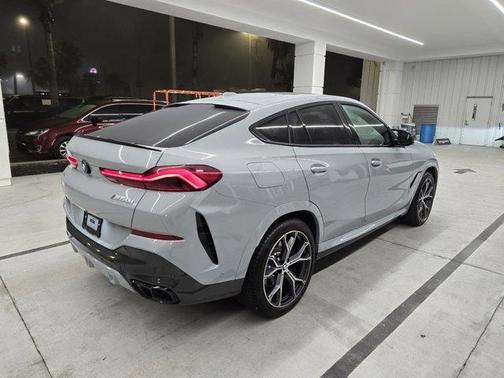 2026 BMW X6 M60i